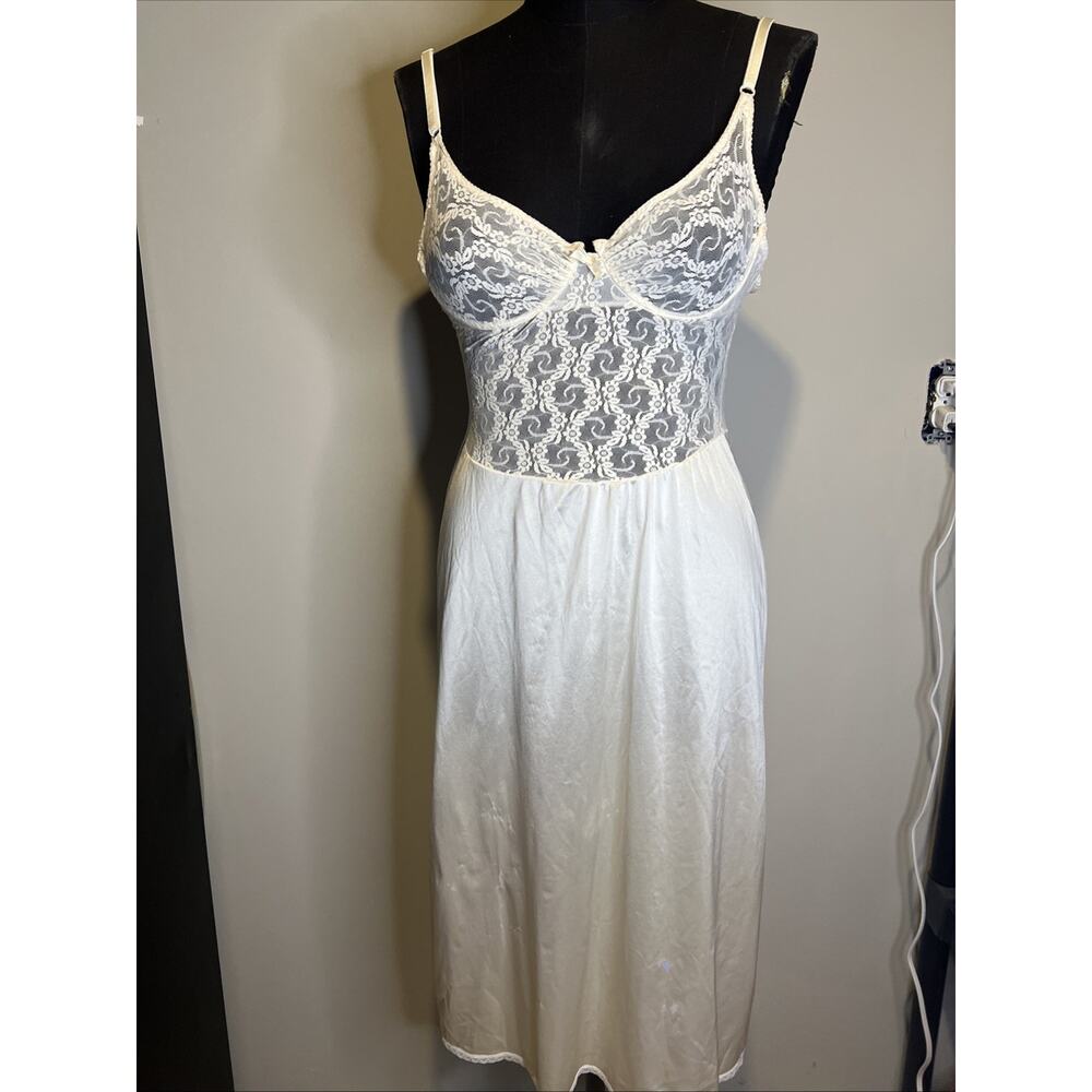 Best form Vintage Full Slip Nightgown Lace Bust White 34C Union Tag